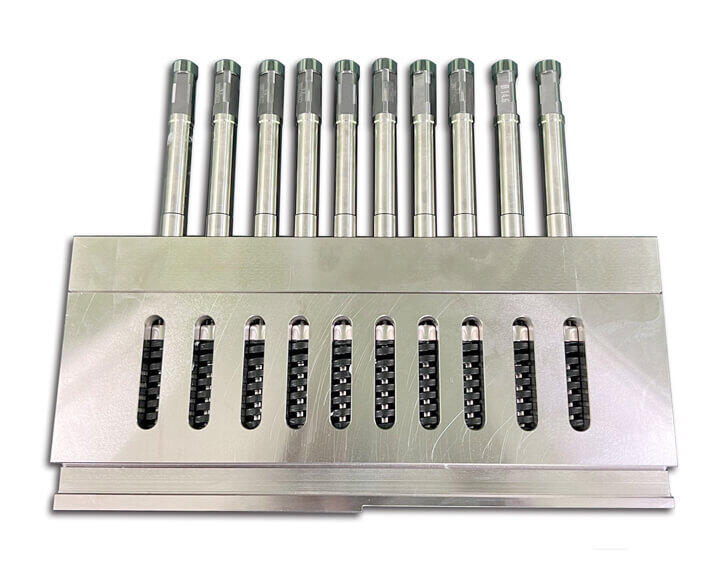 封裝模：擠壓桿模具